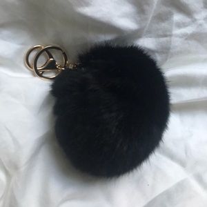 Fur Pom Pom keychain